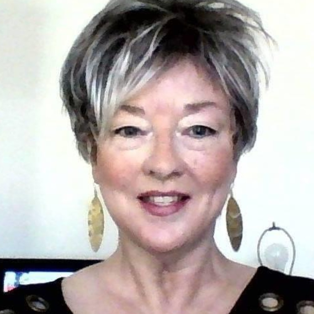 Meet your Posher, Debra